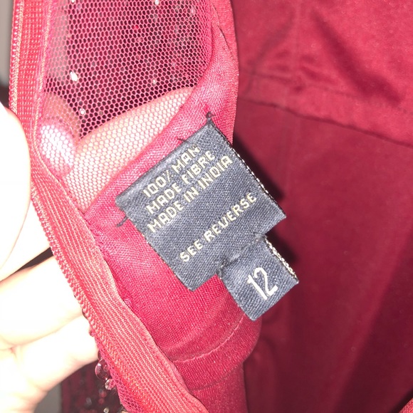 Landmark Homecoming Dress - Picture 4 of 6